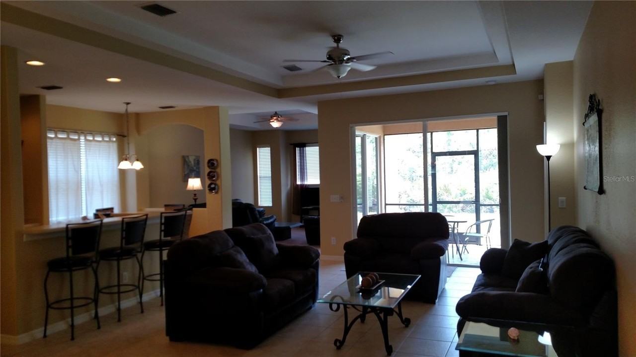 11581 Dancing River Dr - Photo 2 of 23