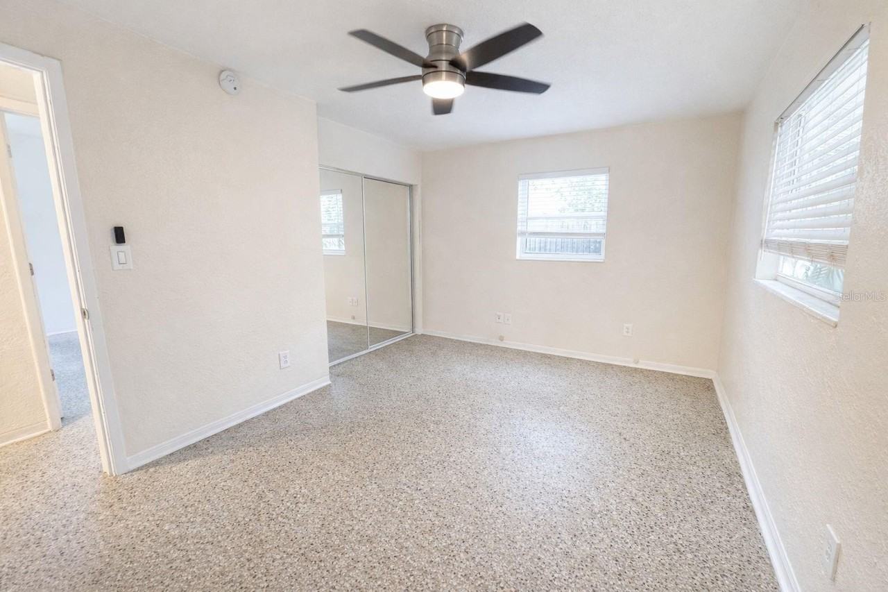 3975 Porpoise Dr Se - Photo 6 of 11