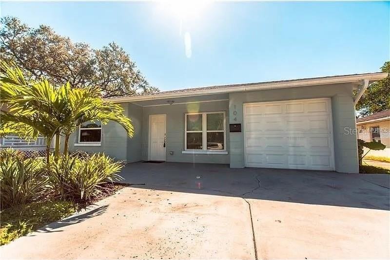 104 W Osborne Ave - Photo 2 of 13