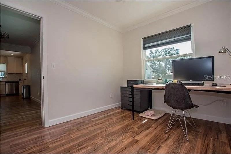 104 W Osborne Ave - Photo 7 of 13