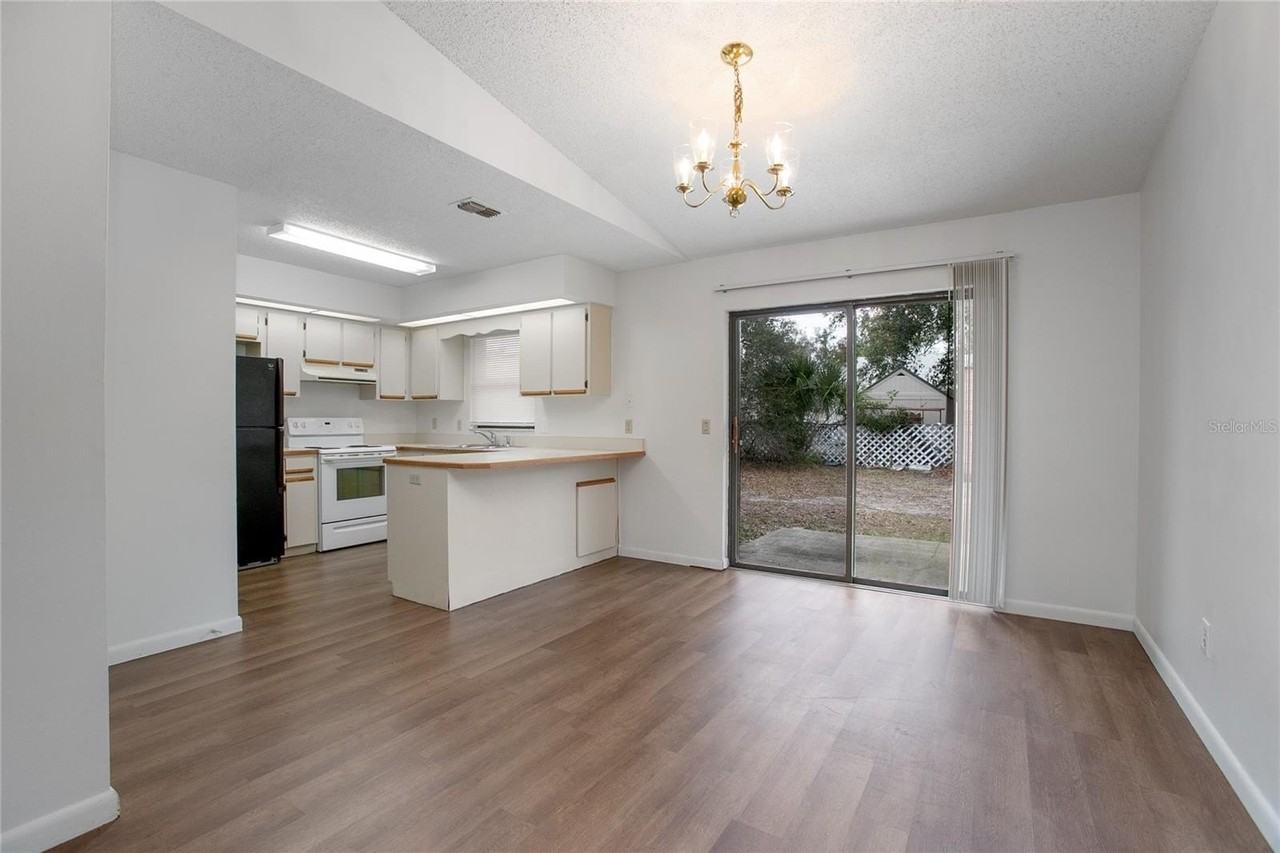 142 Cascade St #A - Photo 4 of 7