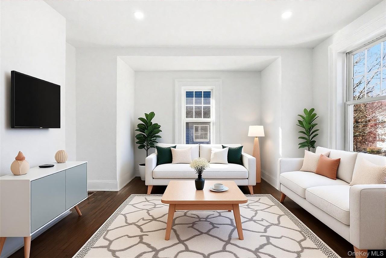 76 N Kensico Ave - Photo 2 of 18