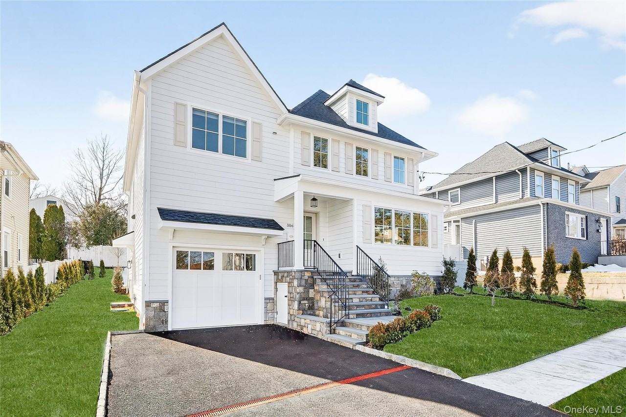 306 Hunter St - Photo 2 of 48