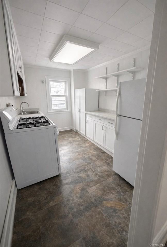 68 Waterstone Rd - Photo 2 of 9