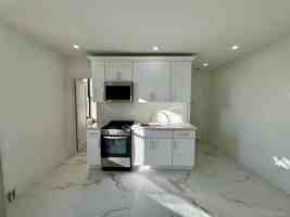 featured image of 315 Riverside Blvd Apt 1 #Apt 1