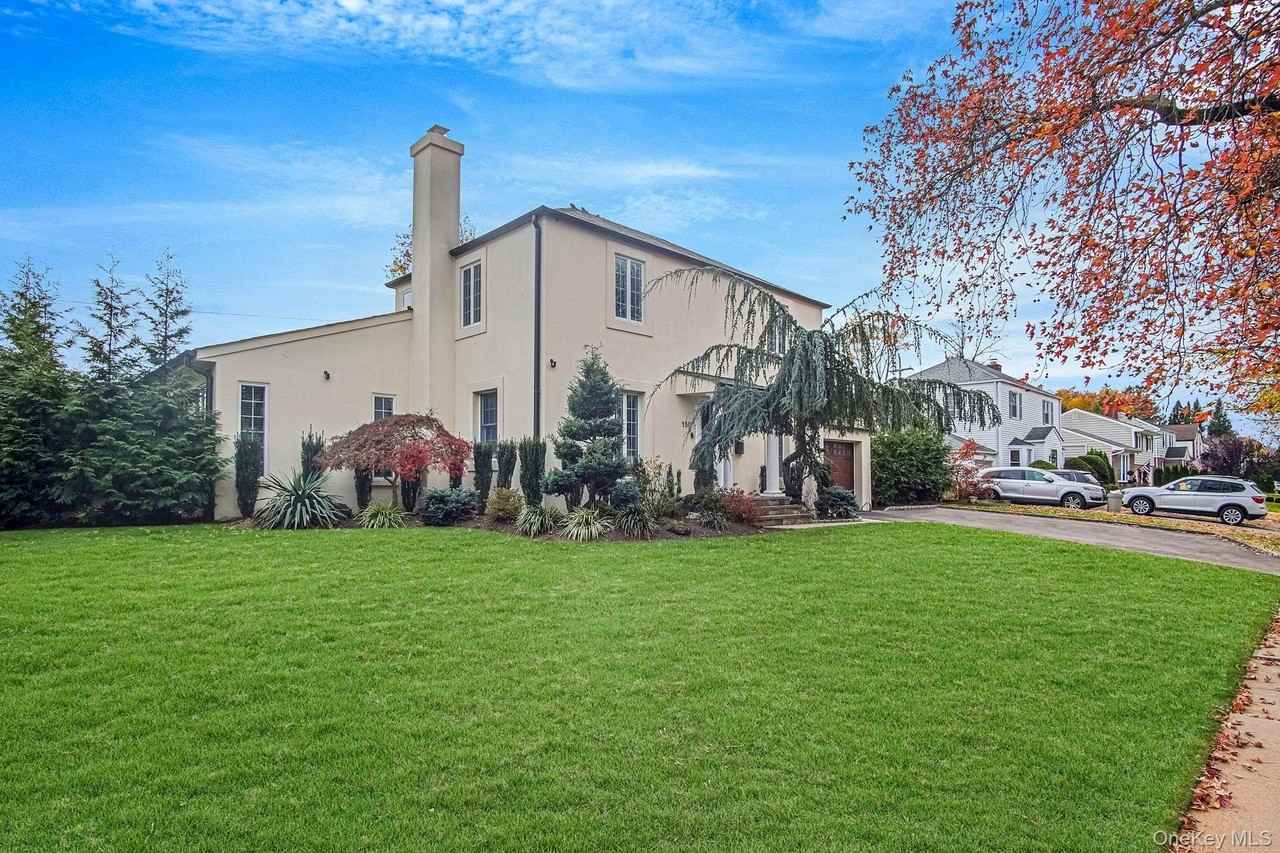 150 Meadow St - Photo 2 of 22