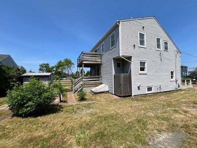 9 Beach St - Photo 2 of 10