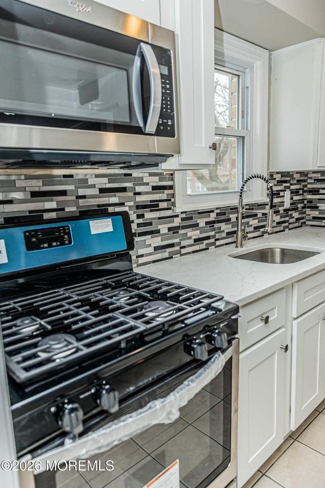 18 Windsor Ter Unit 18 - Photo 6 of 37