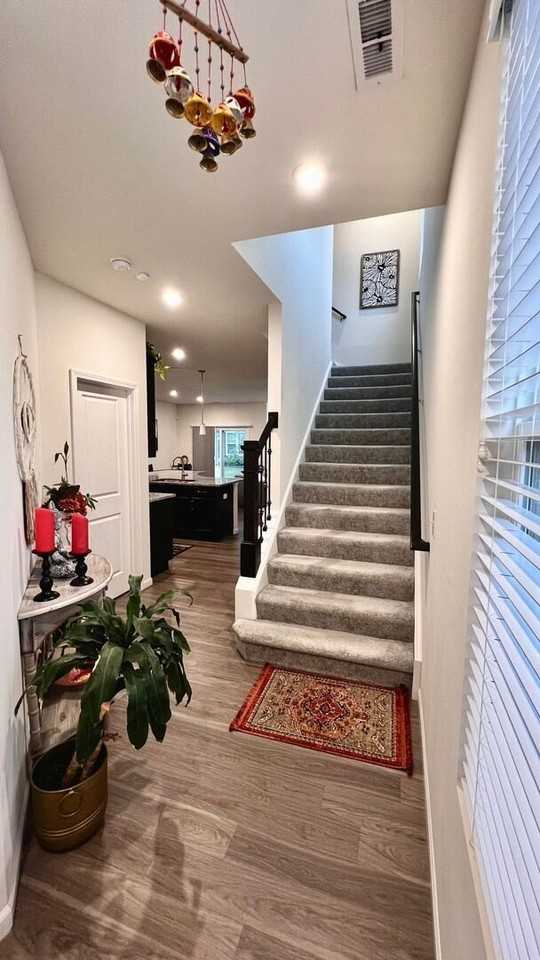 538 Watercress Dr - Photo 2 of 18