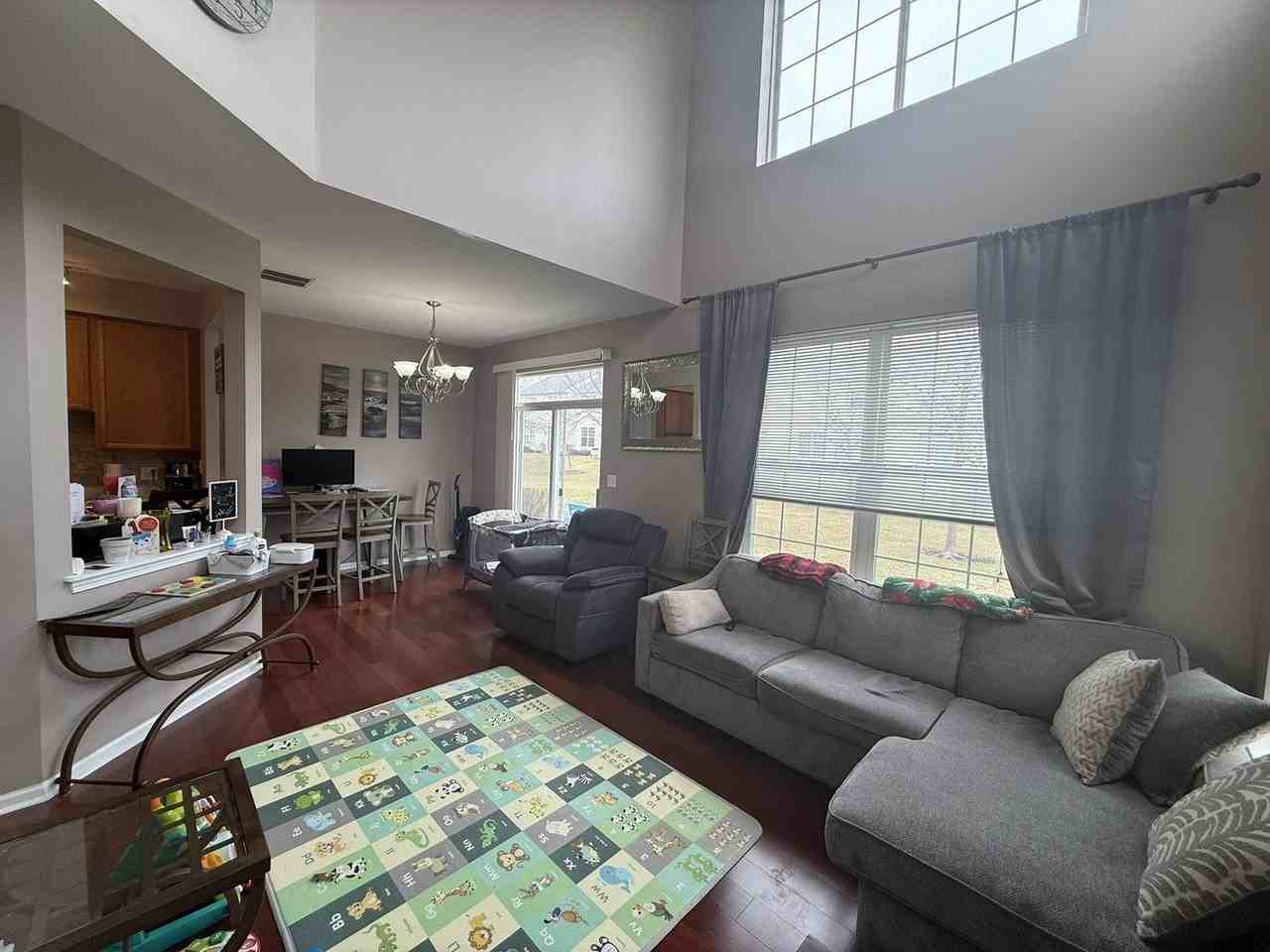 2914 Rutland Cir - Photo 6 of 19