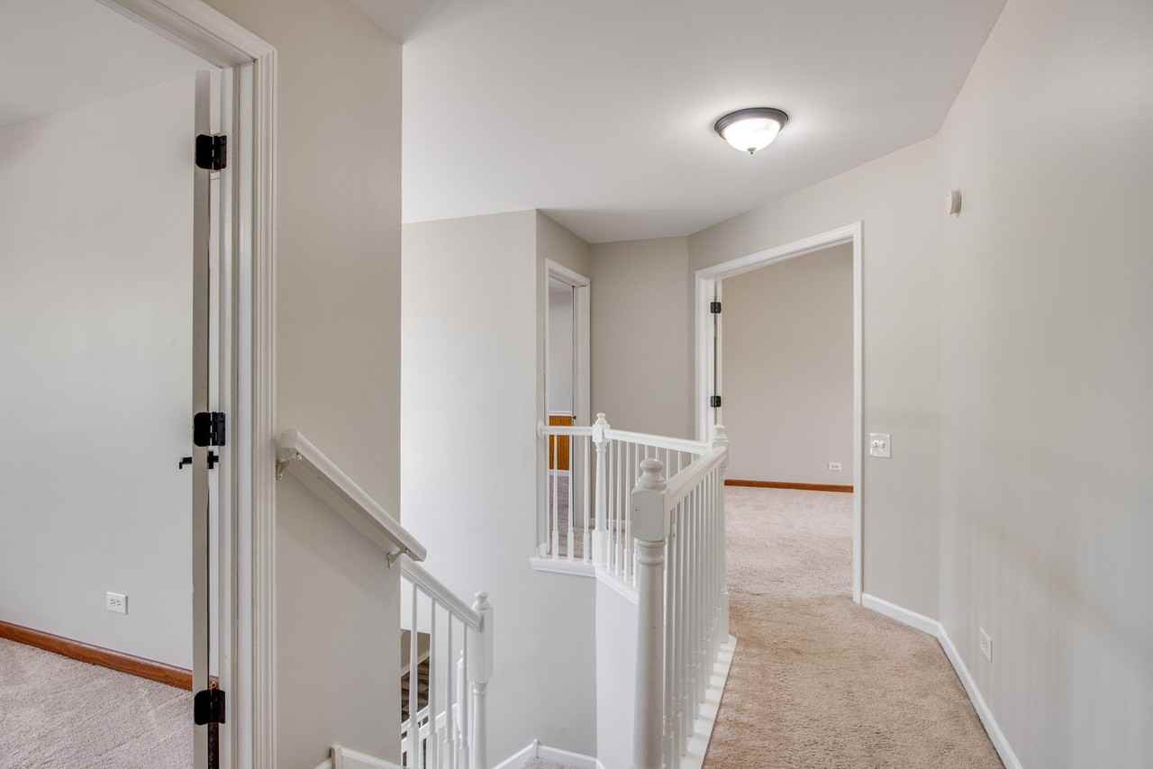 1431 Tara Belle Pkwy - Photo 5 of 30