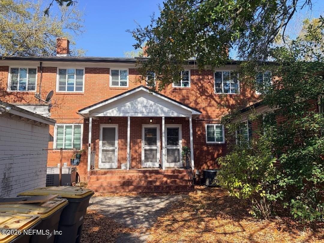 2842 Sydney St - Photo 3 of 12