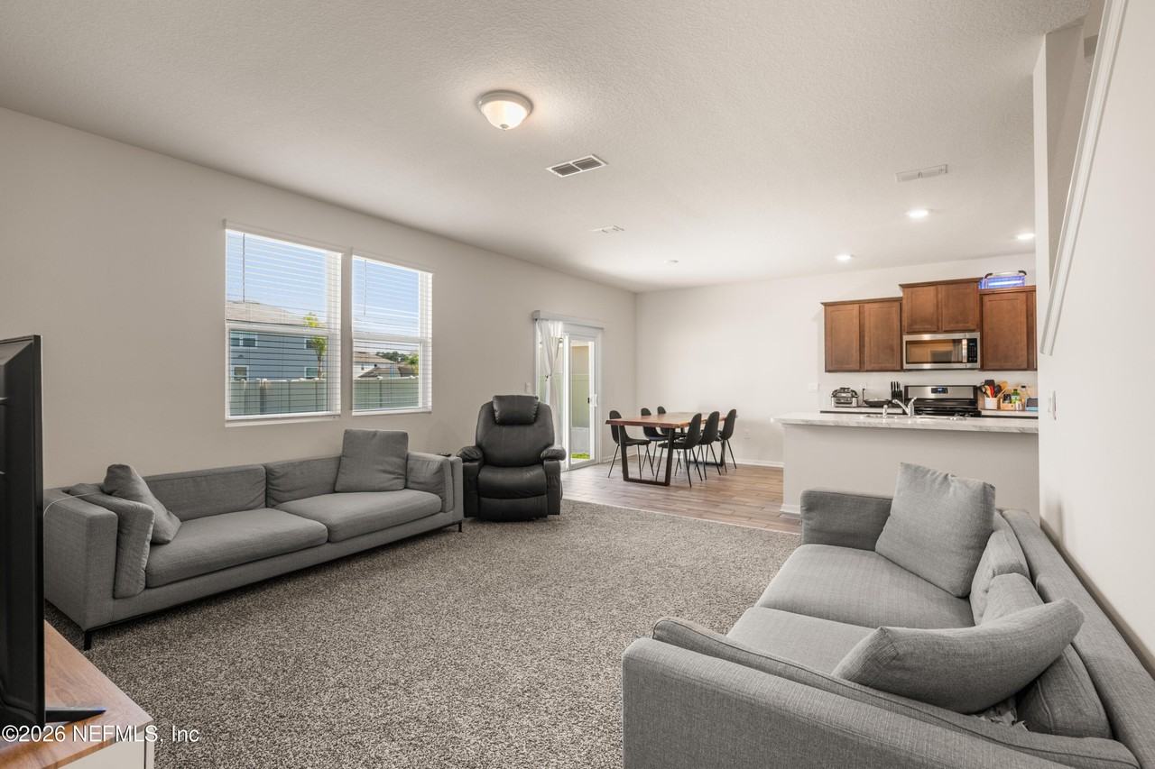 78 Aveiro Way - Photo 7 of 37