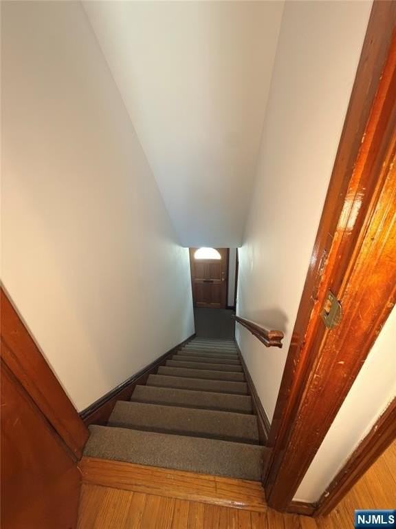 317 E Harriet Ave - Photo 2 of 13