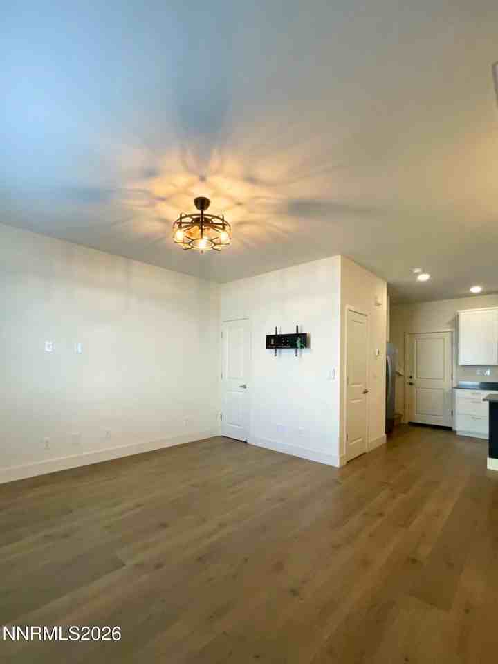 1243 Cedarhaven Ct - Photo 4 of 23