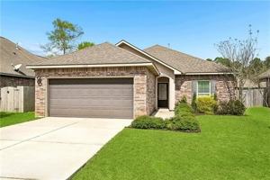 featured image of 528 Buckthorne Pl