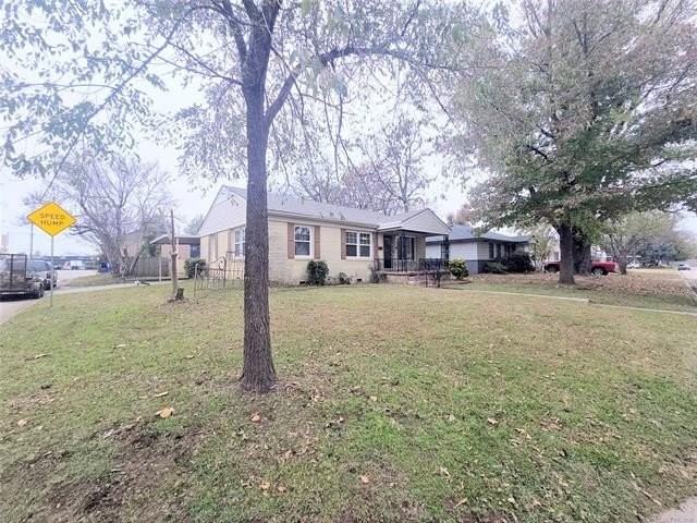 4524 S Quaker Ave - Photo 2 of 20