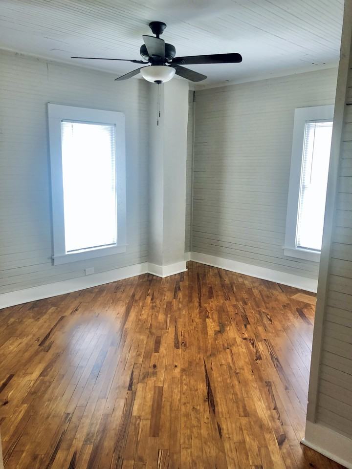 702 Radford St #B - Photo 4 of 6