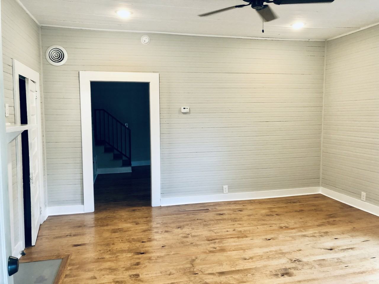 702 Radford St #B - Photo 6 of 6