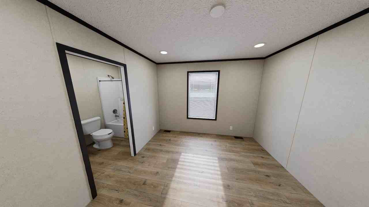 5142 Rhine Dr #016 - Photo 3 of 10