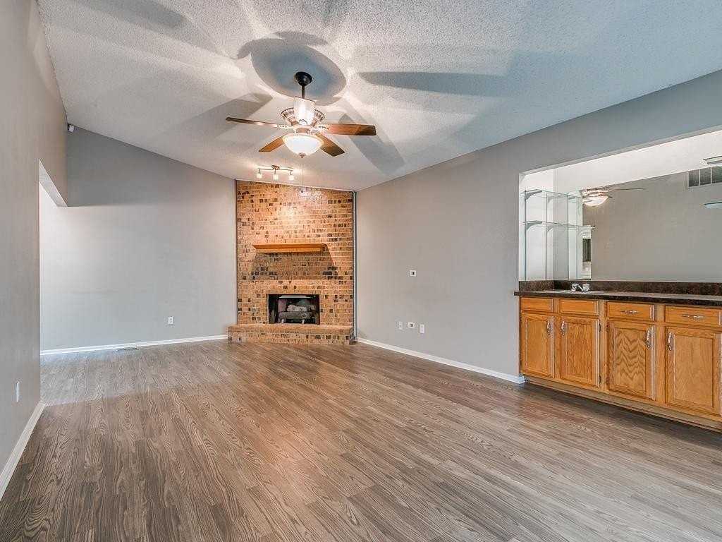 712 Nw 137th St - Photo 3 of 36