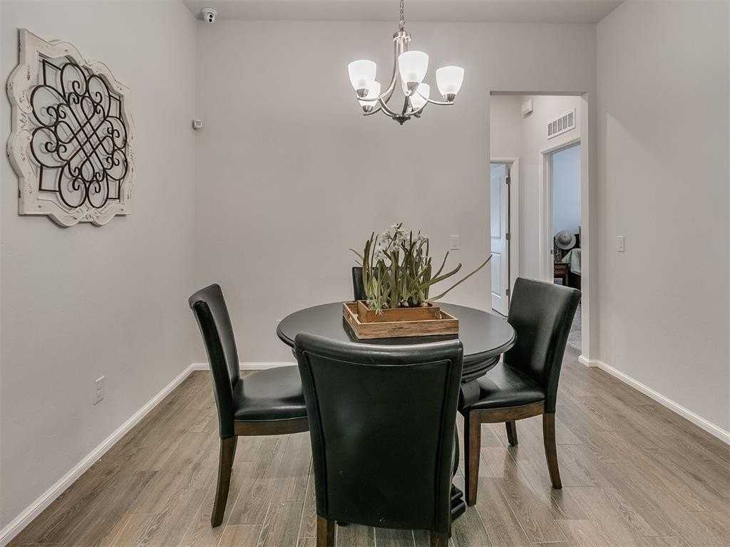 9741 Sw 23rd St - Photo 7 of 32