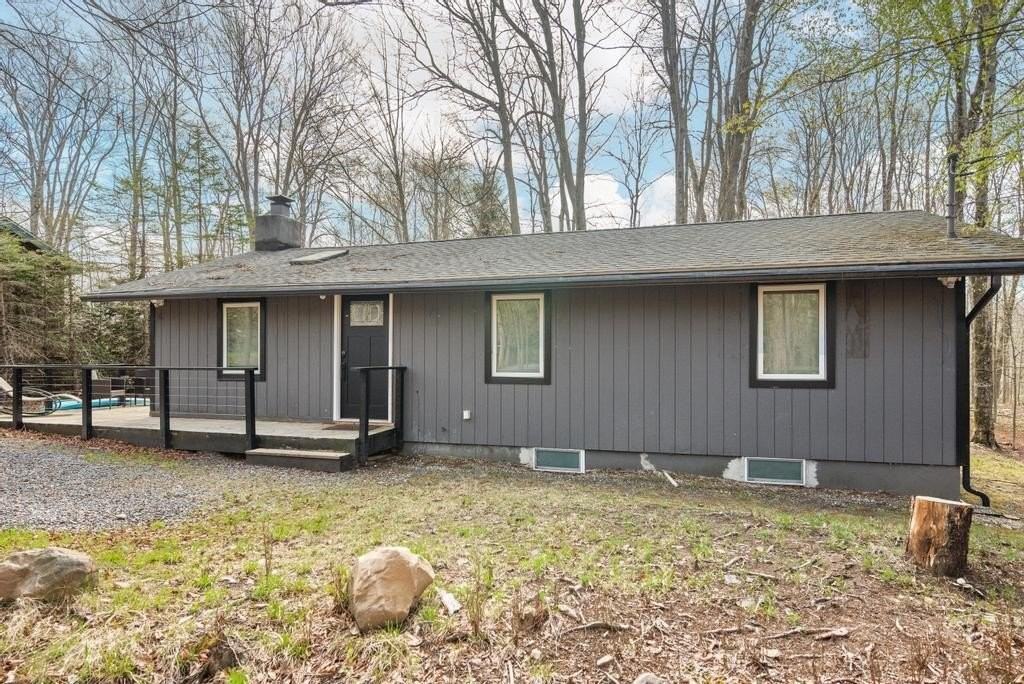 1194 Deer Run - Photo 2 of 20