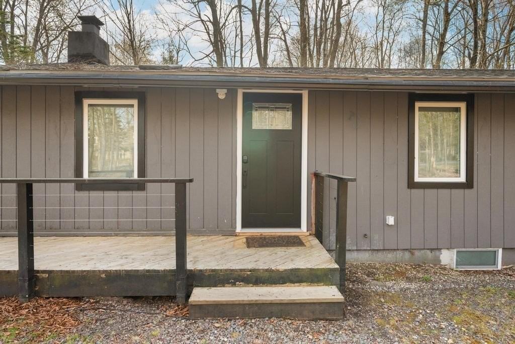 1194 Deer Run - Photo 3 of 20