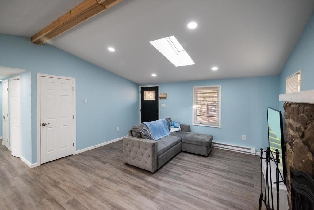 1194 Deer Run - Photo 5 of 20