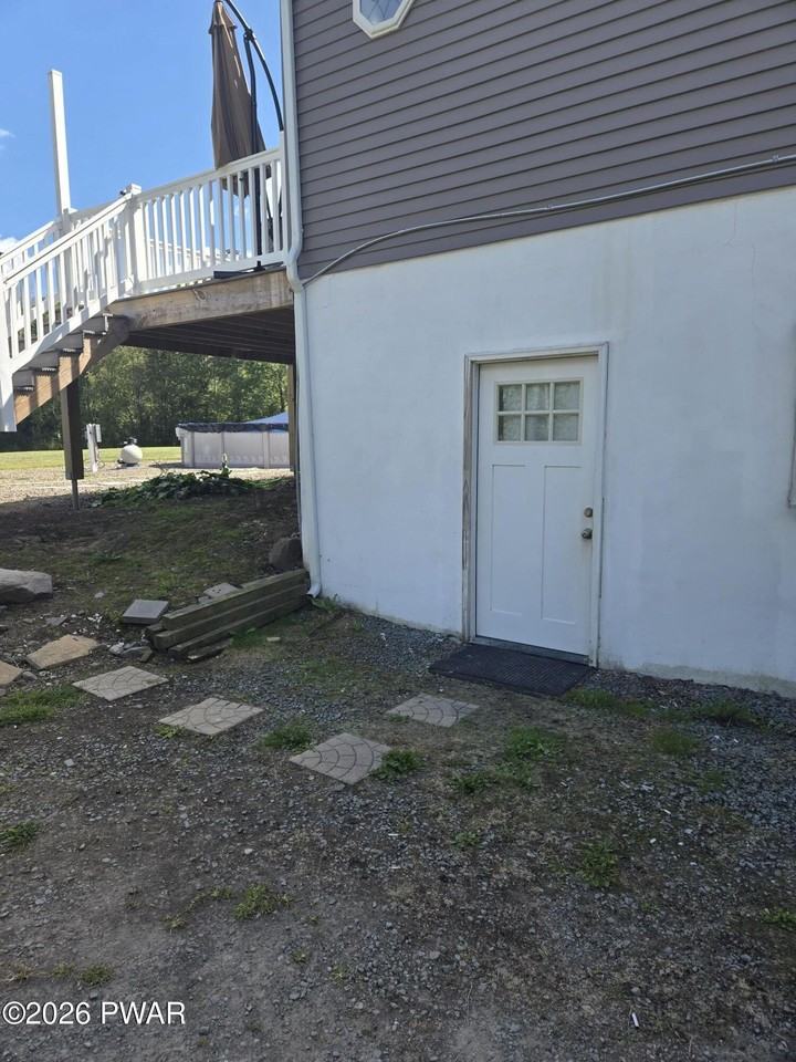 702 Perkins Pond Rd - Photo 3 of 15