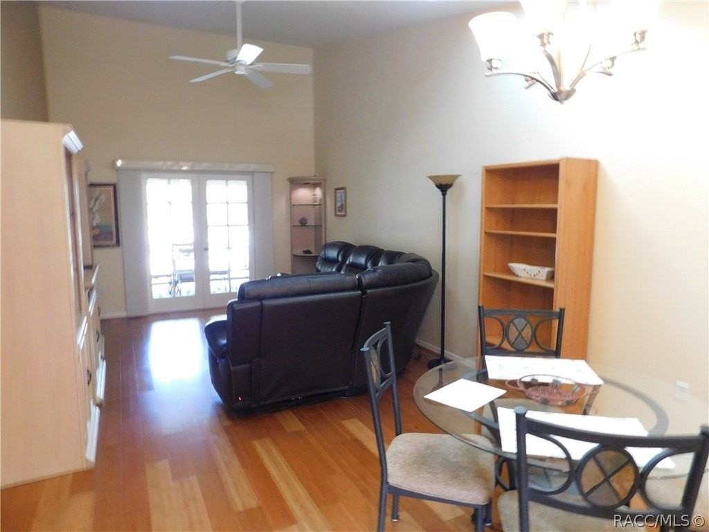 95 E Hartford St Apt 10a - Photo 3 of 11