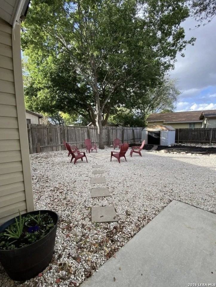 6907 Sunset Village Dr - Photo 5 of 5