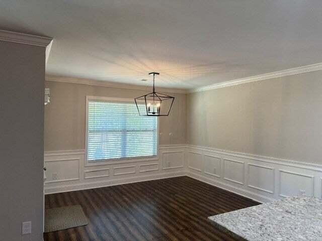 1215 Seagrove Dr - Photo 5 of 29