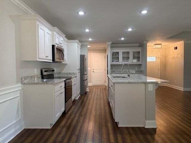 1215 Seagrove Dr - Photo 6 of 29