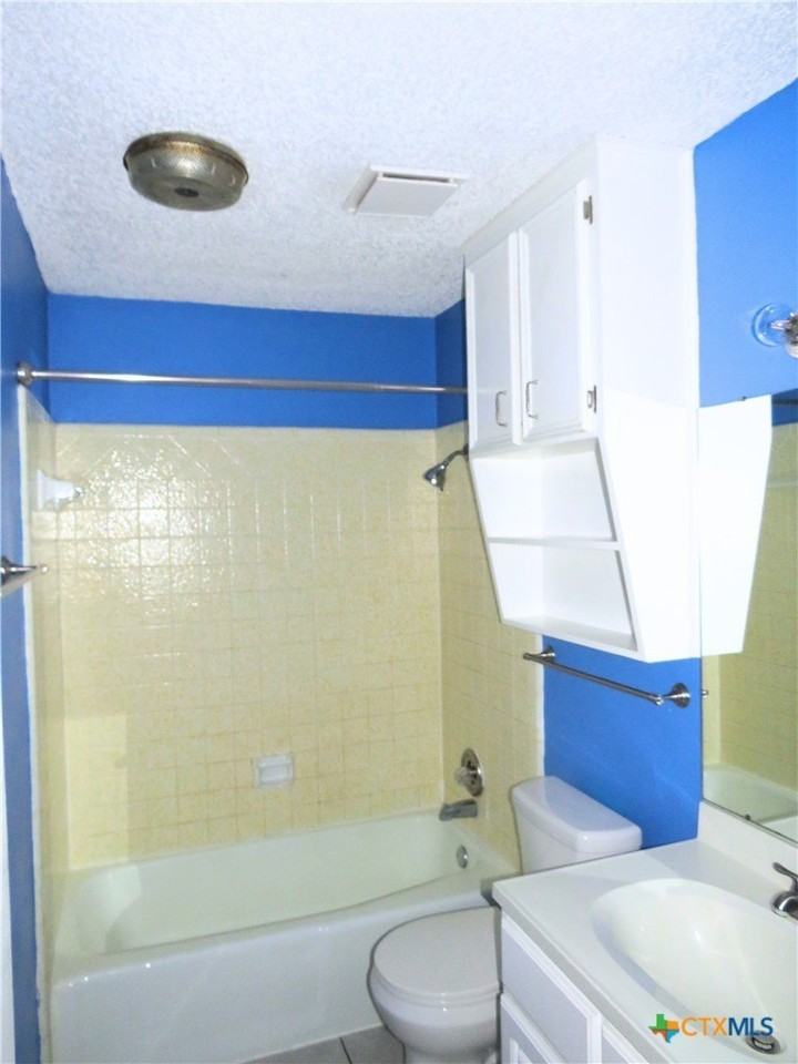 2312 Doris Dr - Photo 6 of 9