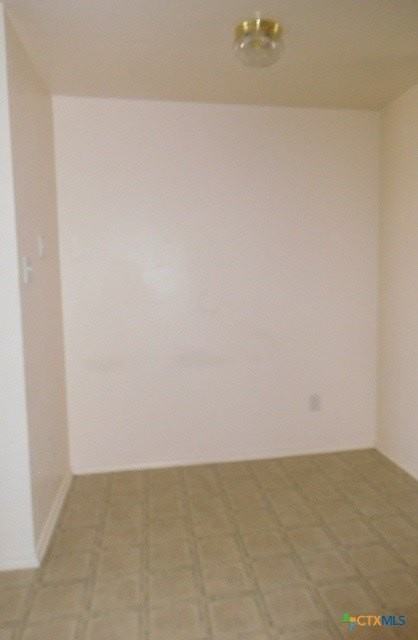4207 Alan Kent Dr Apt B - Photo 5 of 9