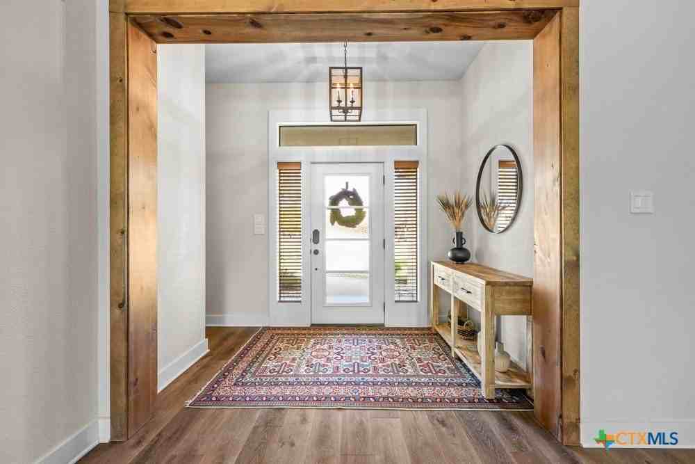 10 Riverstone Pkwy - Photo 3 of 19