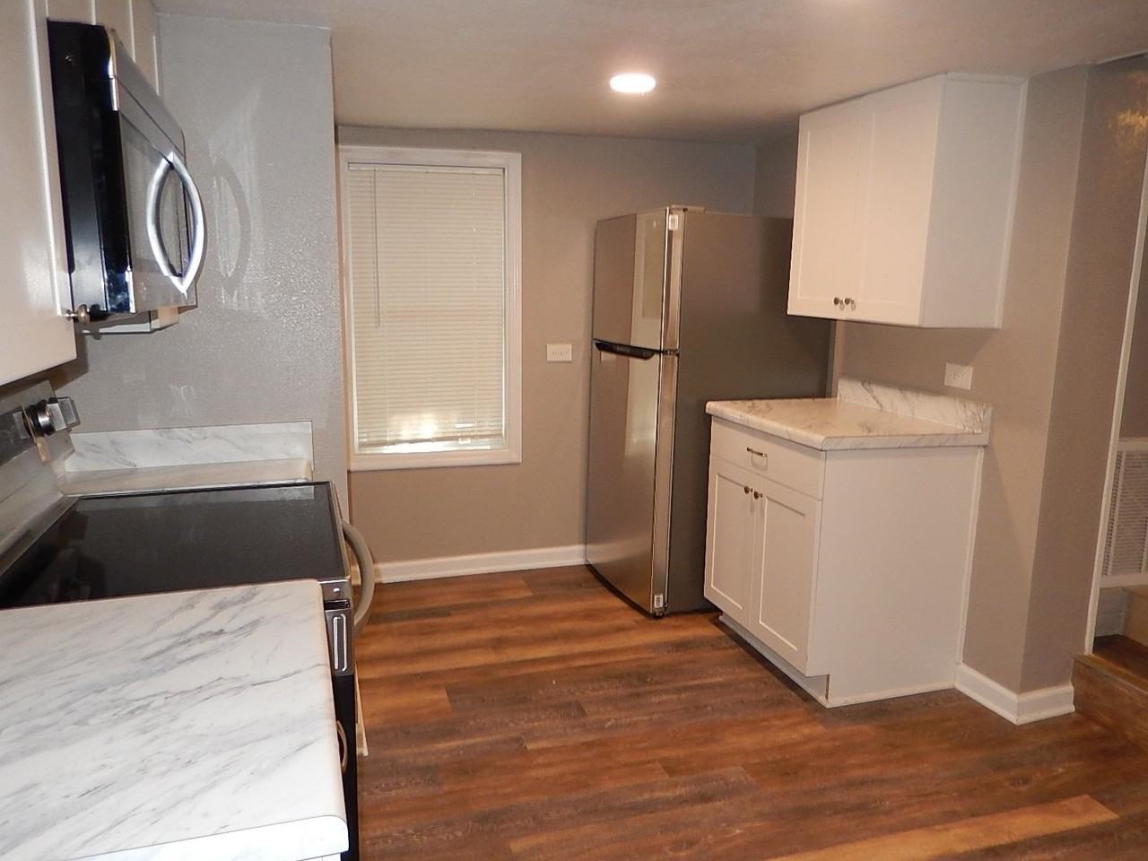 1529 Elberta Dr - Photo 5 of 24