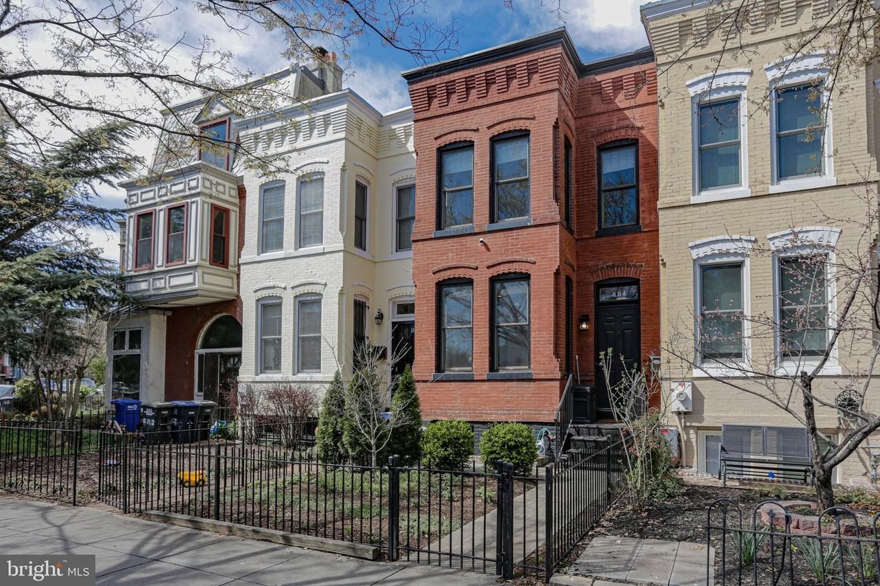 604 Tennessee Ave Ne - Photo 2 of 33