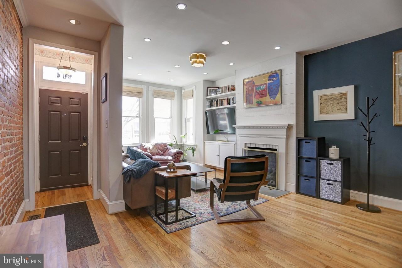 604 Tennessee Ave Ne - Photo 6 of 33