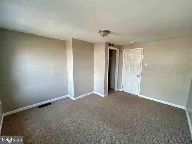 923 Mchenry St - Photo 2 of 9