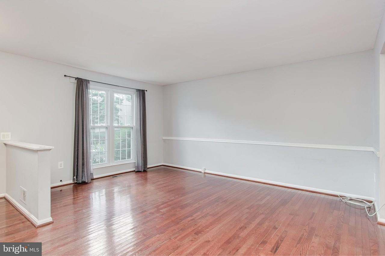 1847 Dulaney Ct - Photo 3 of 23