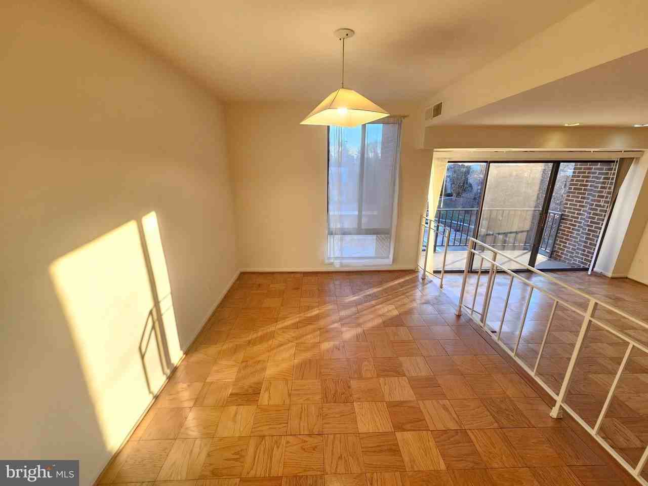 9900 Georgia Ave Apt 310 - Photo 7 of 25