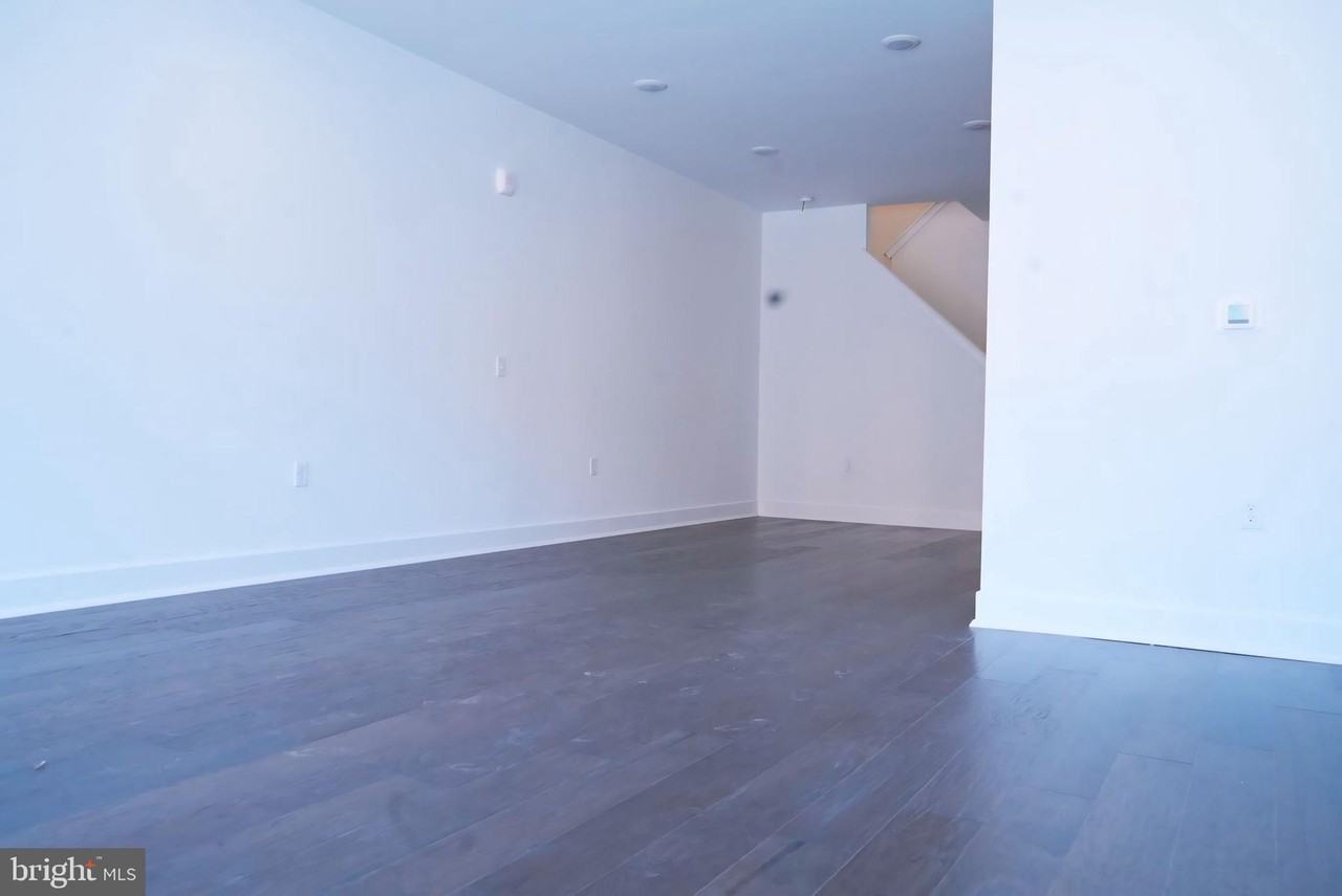 141 Stoutsburg Blvd - Photo 5 of 39