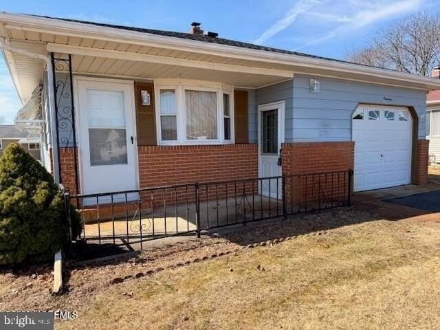 19 Tivoli St - Photo 2 of 12