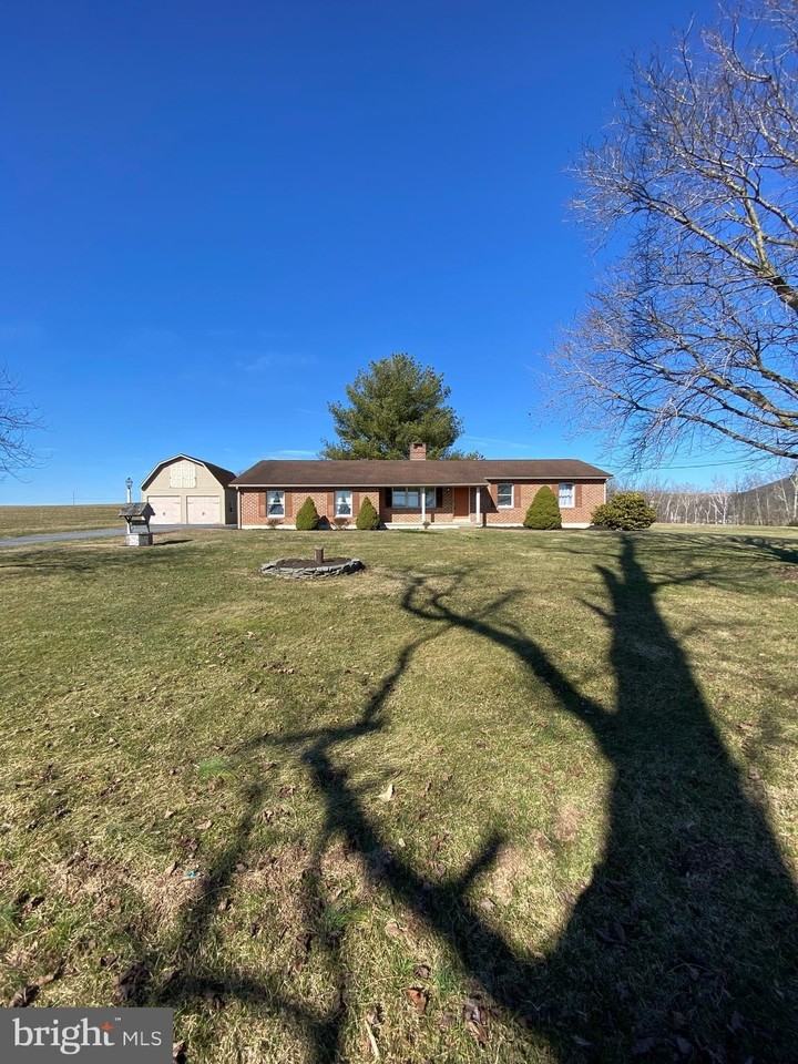 11 Creeks Edge Rd - Photo 2 of 28