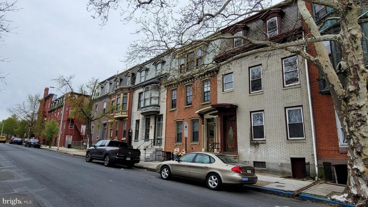 19 S 11th St Apt 3 - Photo 3 of 15