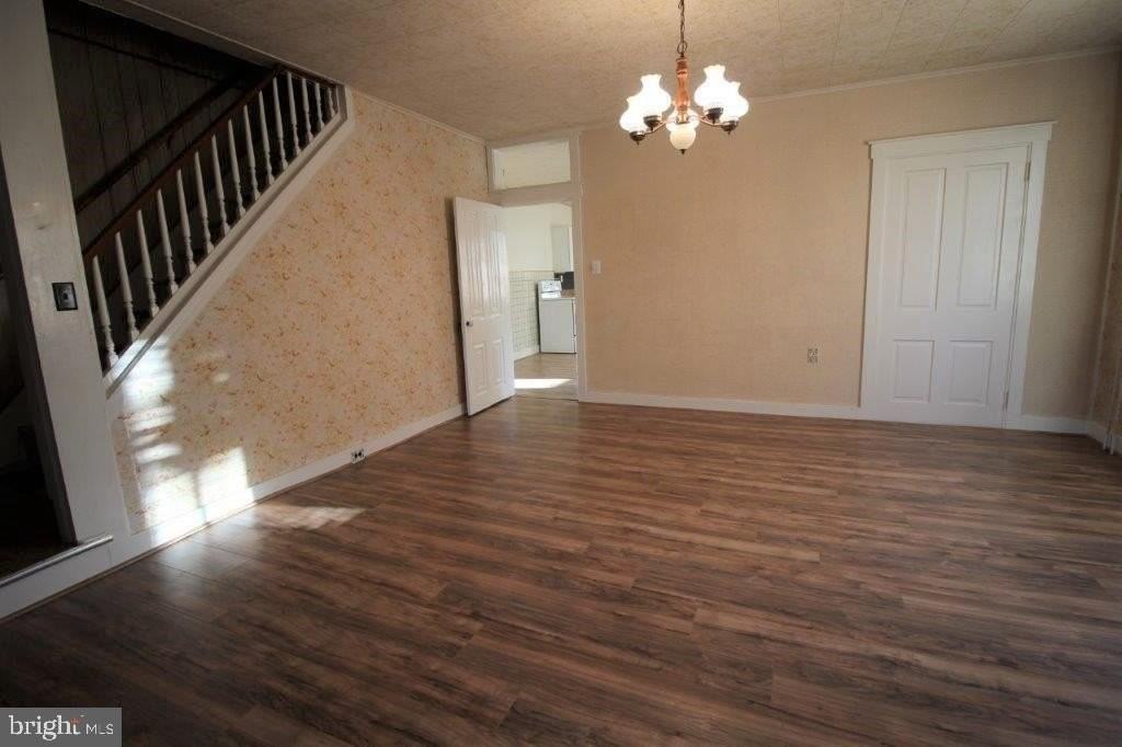 3160 Irishtown Rd - Photo 5 of 11