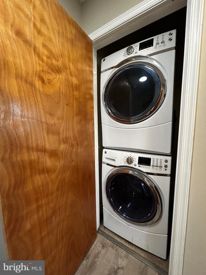 480 E Main St #3 - Photo 6 of 6