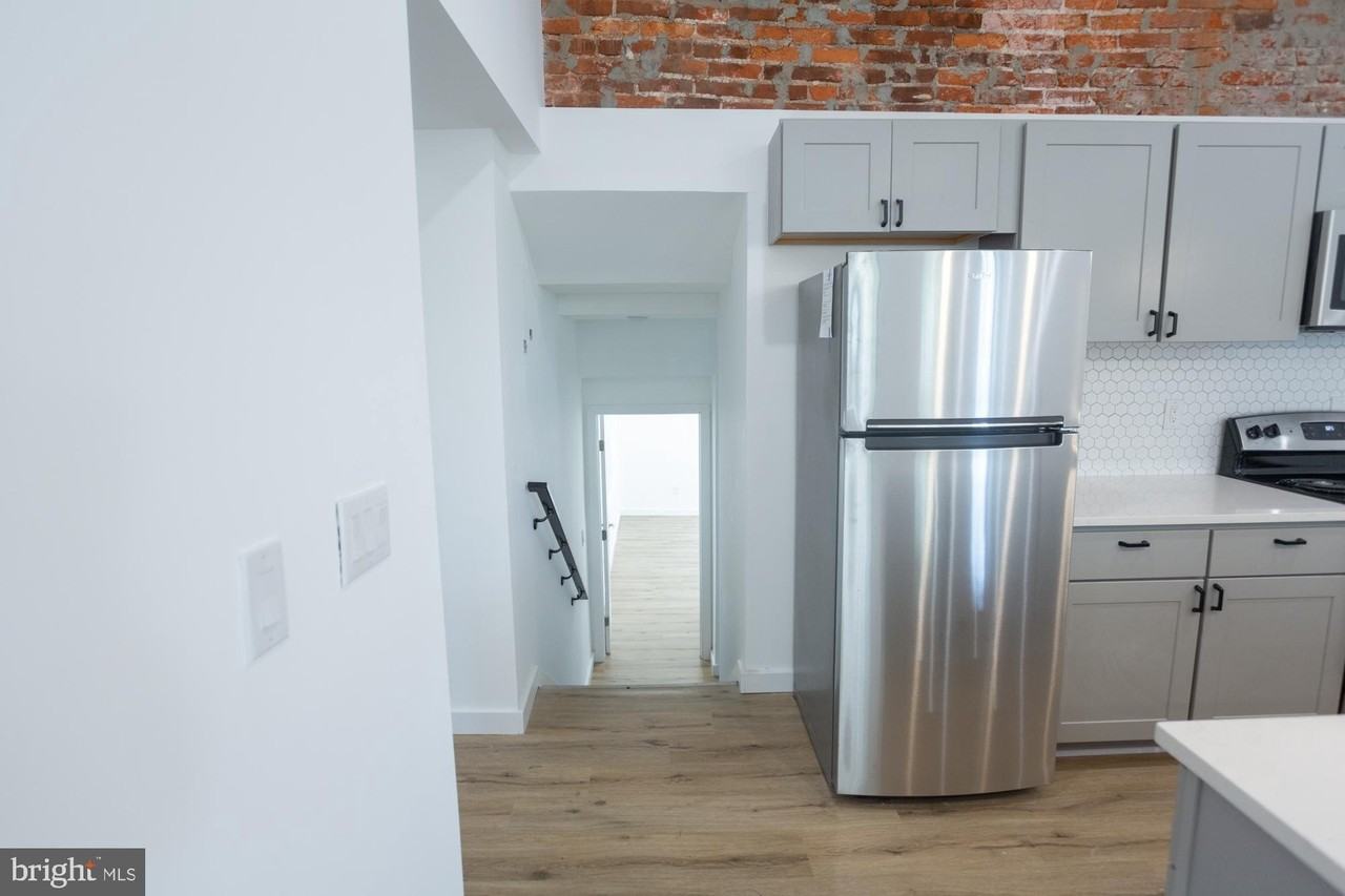 3945-49 Lancaster Ave Apt 2a - Photo 3 of 27